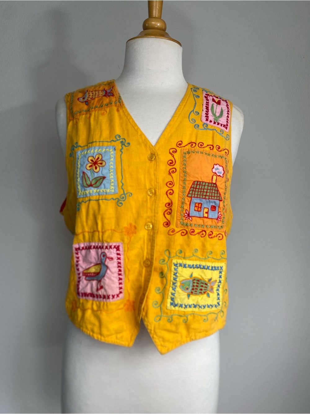 Vintage Oilily Women Golden Embroidered Floral Fish Button Vest Waistcoat Size L